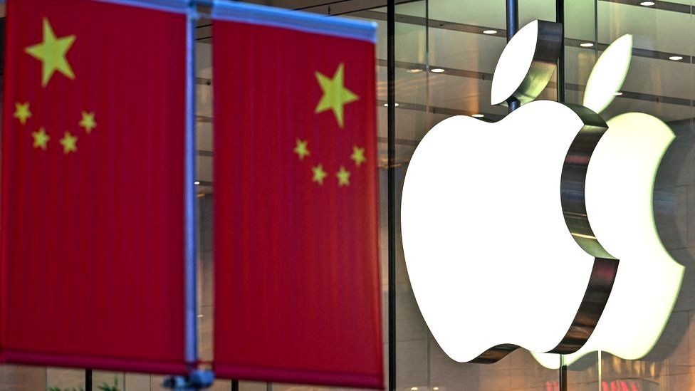 Navigating Apple’s Challenges in China: 5 Key Issues for the iPhone Giant