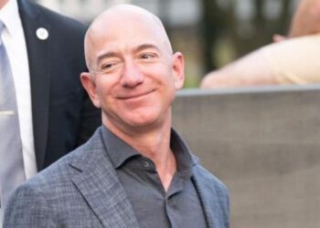 Jeff Bezos Unloads $2 Billion in Amazon Shares, Marking His First Stock Sale Since 2021