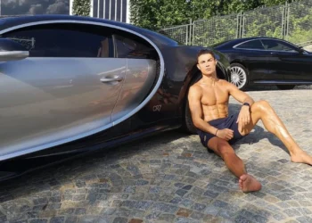 Living the Ronaldo Lifestyle: How to Emulate the Success and Discipline of the Football Superstar