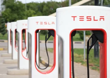 Stellantis, the Automaker behind Jeep, to Embrace Tesla’s Charging Port