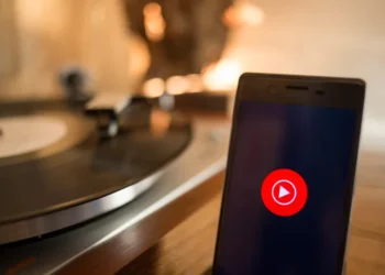 Google to Discontinue Podcasts App, Advises Switch to YouTube Music Soon